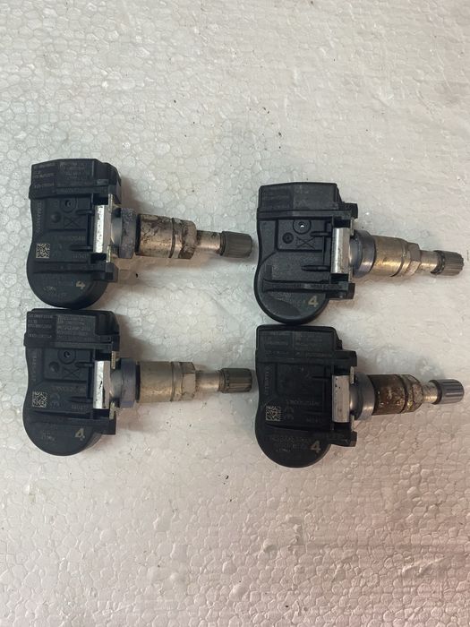 Датчики тиску давления в шинах ОРИГІНАЛ Nissan Rogue X-Trail Qashqai