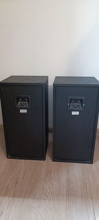 Kolumny Browers & Wilkinson DM11