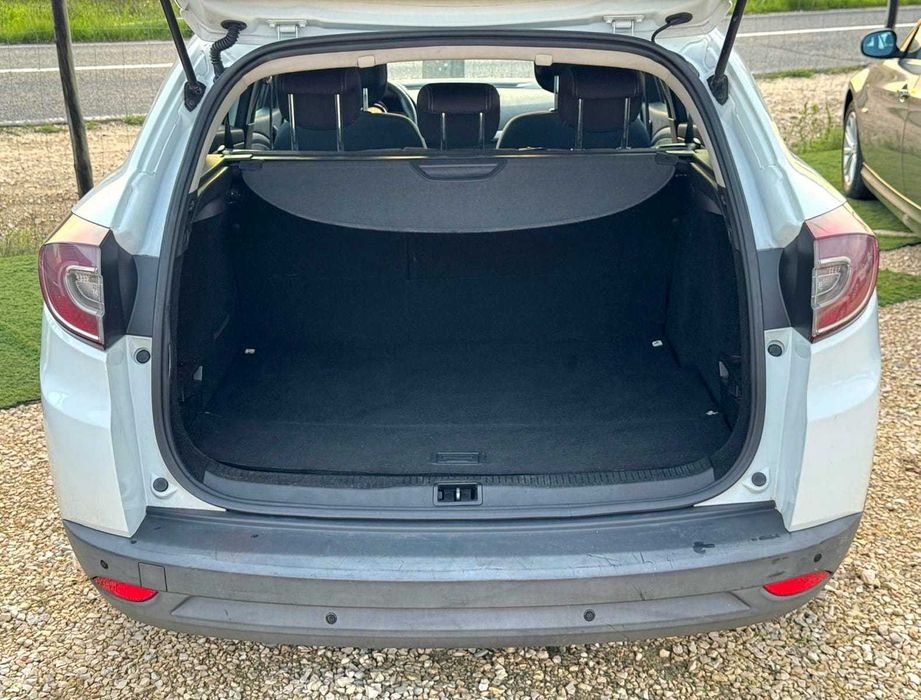 Renault Megane III Grandtour 1.5 DCi- Gasóleo