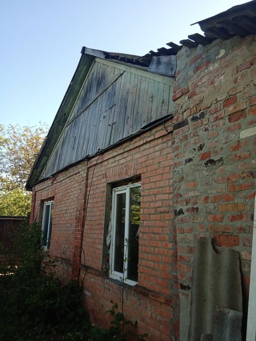 Продам дом для разборки на стройматериалы.