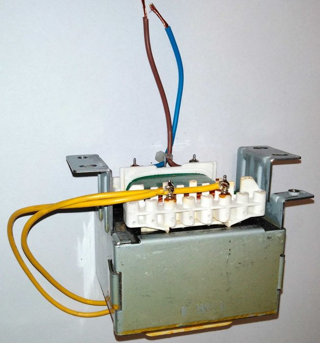 Transformator sieciowy 230/29V