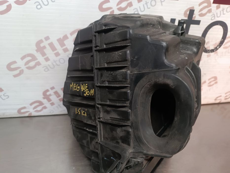 Caixa Filtro ar RENAULT MEGANE III Coupé 1.5 dCi (DZ09, DZ0D, DZ1F, DZ1G, DZ14, DZ29) (81 kW / 110 cv) [02.2009 - 08.2015] - 8200947663