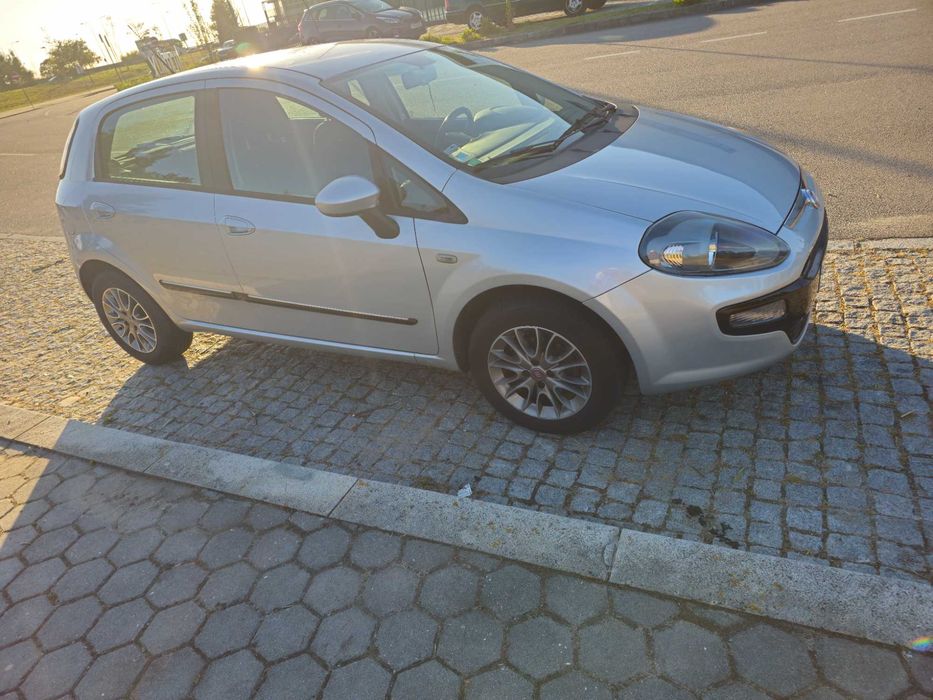 Fiat Grande Punto 1.4 Gasolina + GPL de Origem | 2012 | 5 Portas