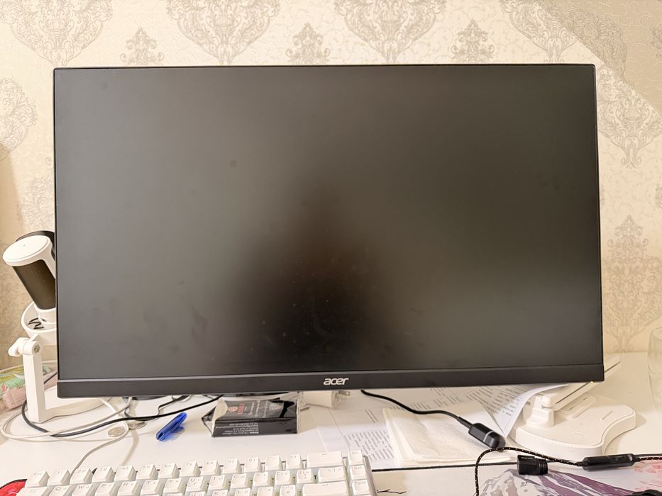 Acer ConceptD 27’ 165hz