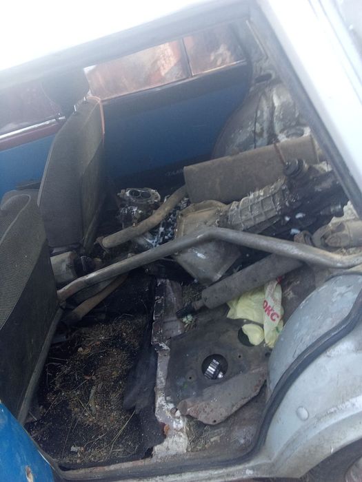 Продам ваз 2102 требует ремонта