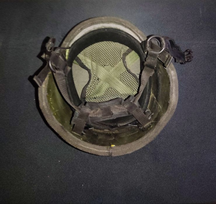 Каска кевларова 1М