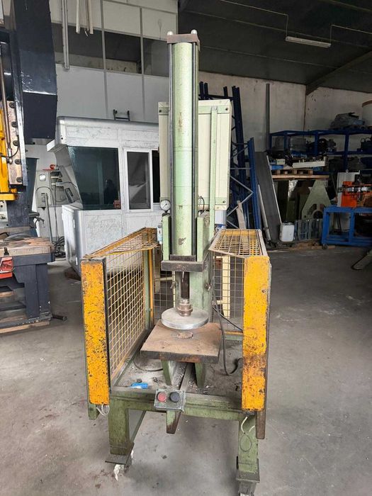 Prensa pneumática 1