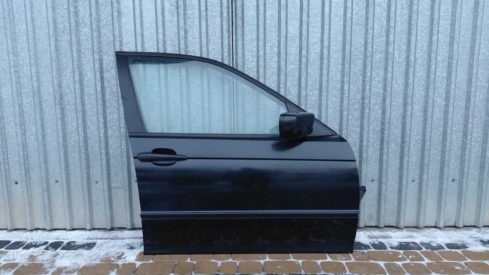 Kompletne Drzwi prawy przód bmw e46 COSMOSSCHWARZ METALLIC 303/9