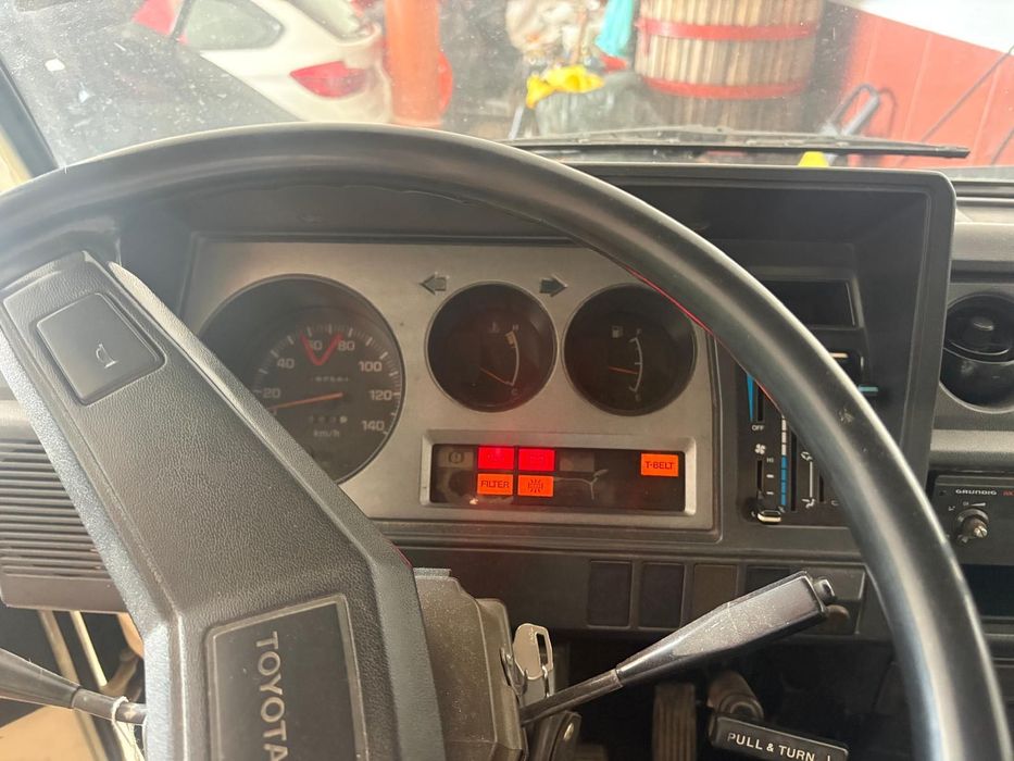 Carrinha Toyota Dina 150