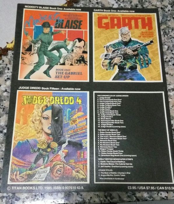 Banda desenhada Robo Hunter - book four