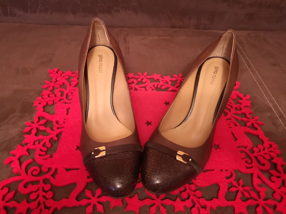 Półbuty Gino Rossi r. 39