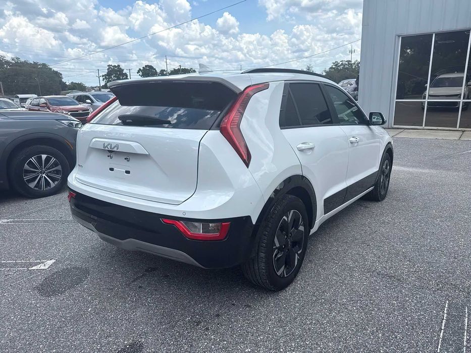Kia Niro EV Wind      2023