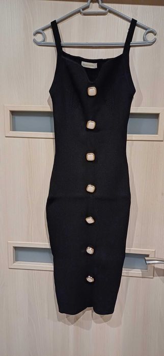 Nowa damska sukienka