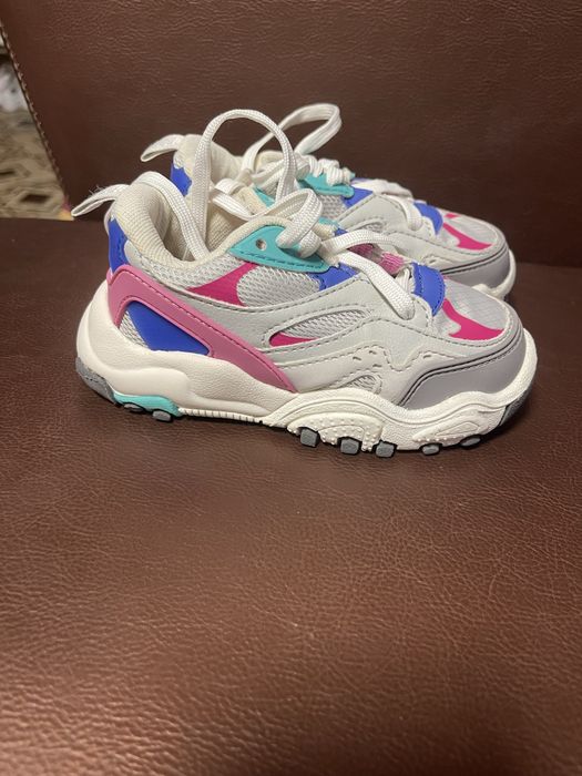 Коосівки Zara 24 розміру в гарному стані
