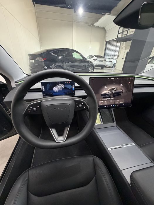 Tesla Model 3 Standard Range plus LFP
