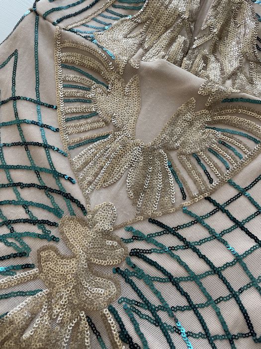 Piekna suknia S cekiny