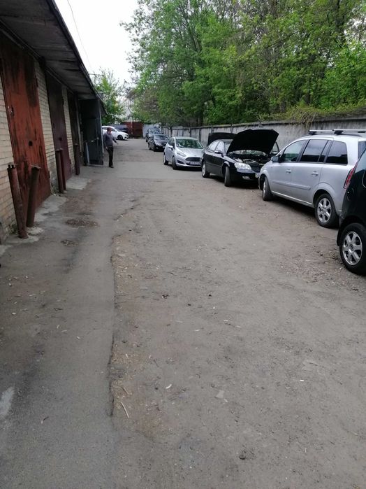 здам гараж бокс в аренду київ вул крайня 15 спутник 2 під газель