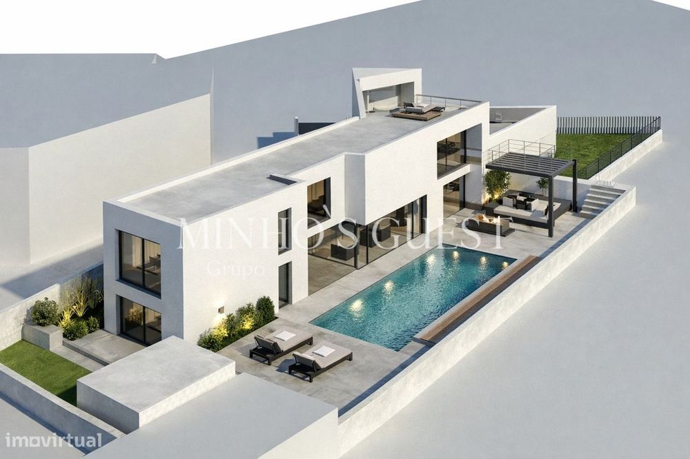 Plot of Land (557 m²) for Construction of a House with Sea View - Vila C