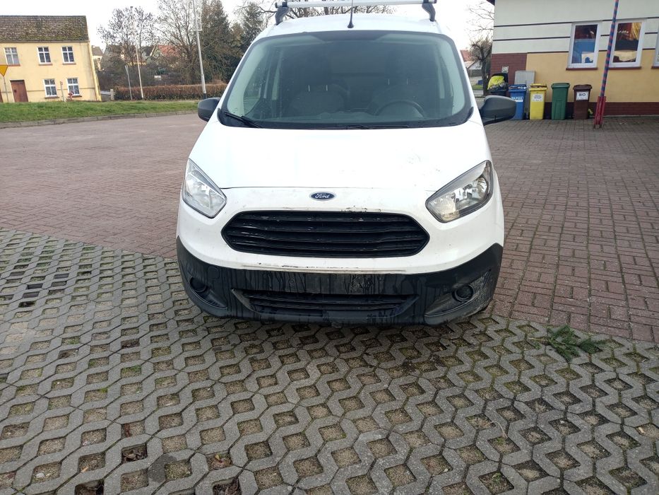 Transit  courier 2015 1.5d
