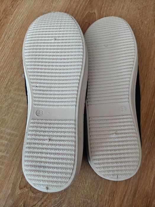 Tenisówki męskie rozmiar 41-43