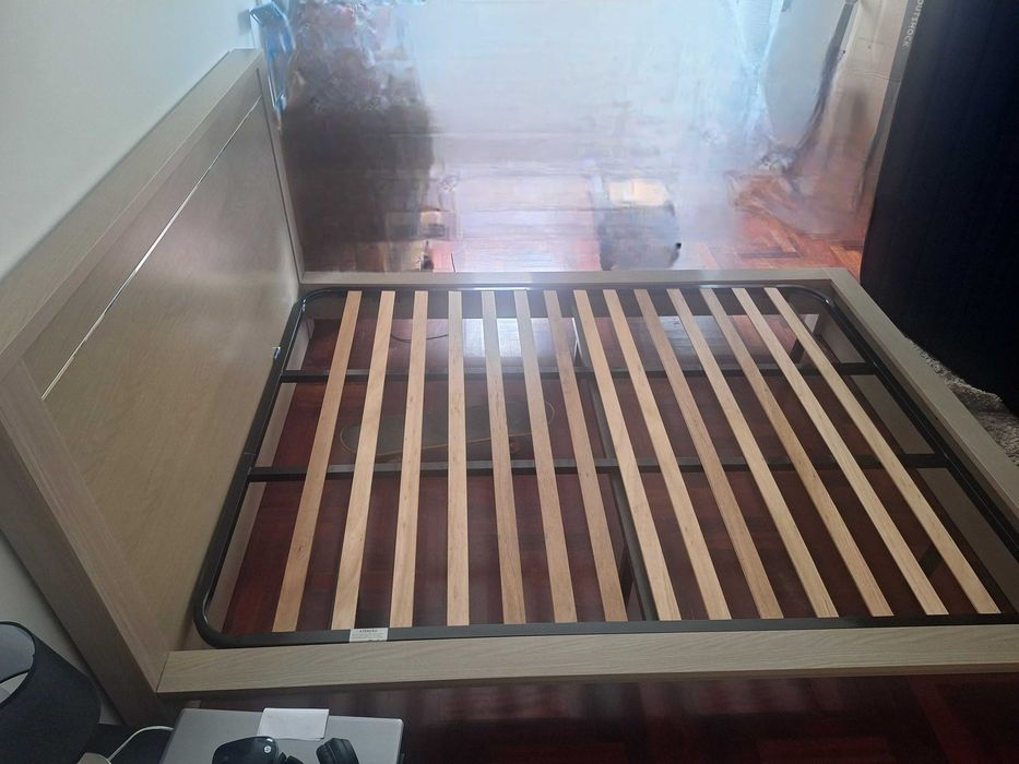 Cama de casal 170x200 com colchão