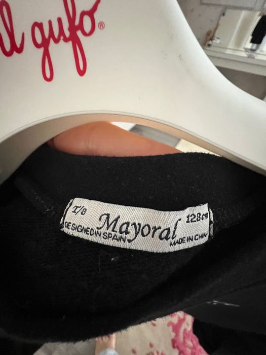 продам платье фирмы Mayoral