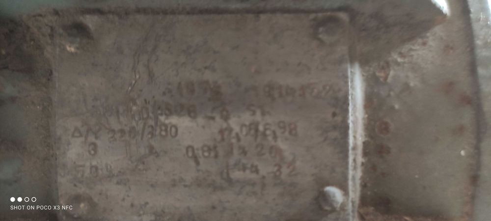 Sprzedam pilarkę stołowa elektryczna