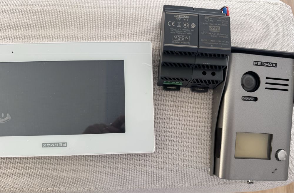 Fermax Intercom System Complete Set447445120499077120
