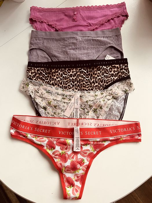 Жіночі трусики стрінги