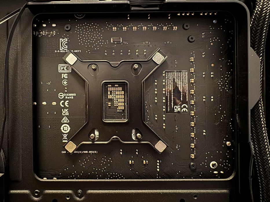 i7-13700K Gwar. 2027 | ASUS Z790-A WiFi | 32GB DDR5 | Thermal Grizzly