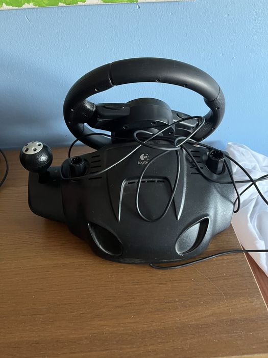 Volante loghitech DRIVING FORCE™ GT ps3 e pc