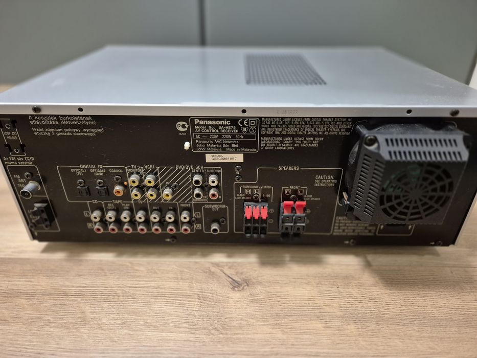 Amplituner Panasonic SA-HE75