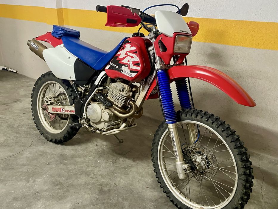 Honda XR 250 de 2003 oportunidade