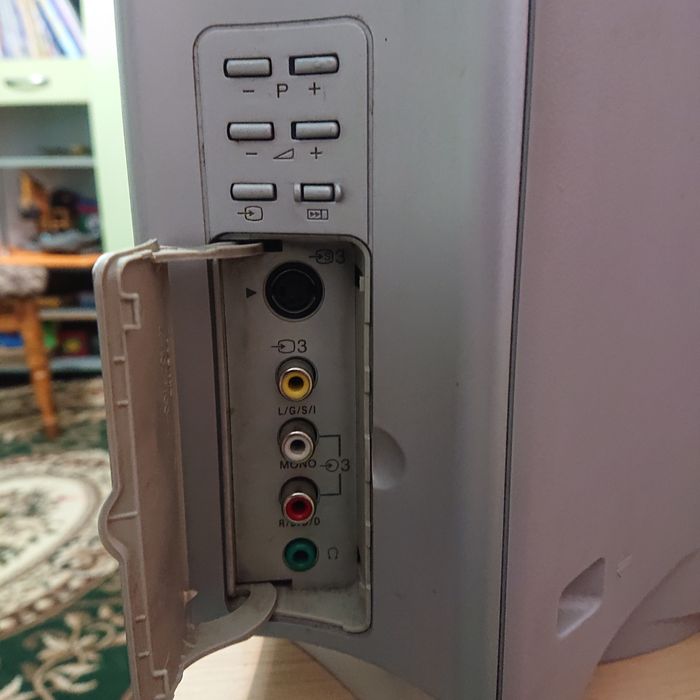 Телевізор    SONY