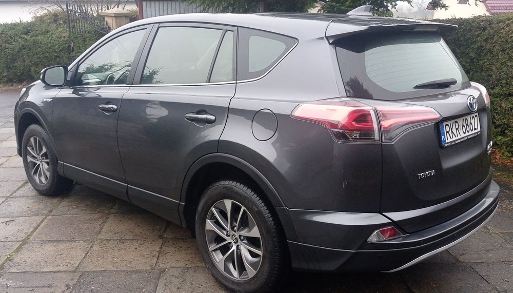 Toyota RAV4 hybrid automat