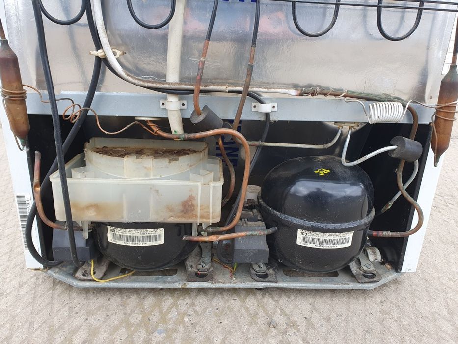 Холодильник Атлант 2-х компрессорный