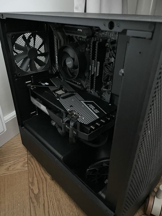 Komputer gamingowy NZXT AMD Ryzen MAG
