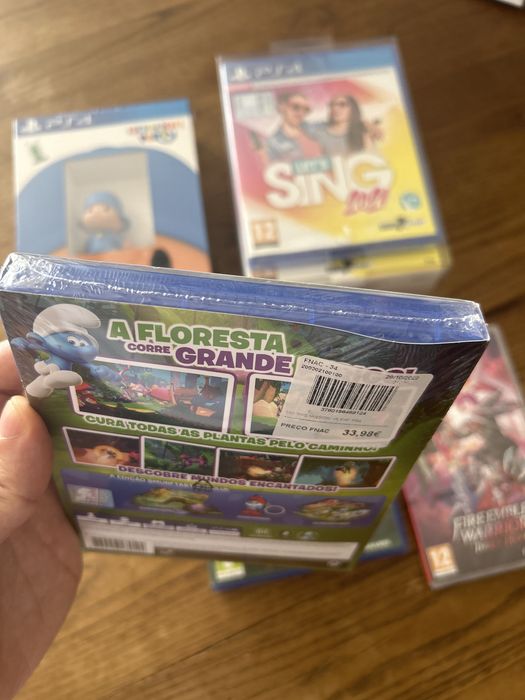 Fire emblem, smurfs, pocoyo, PS4 e Switch