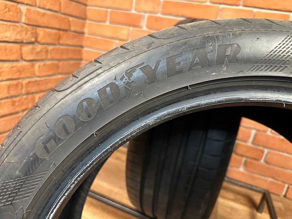 Opony Goodyear Eagle F1 Asymm 5 235/45R19 7,2mm 2022