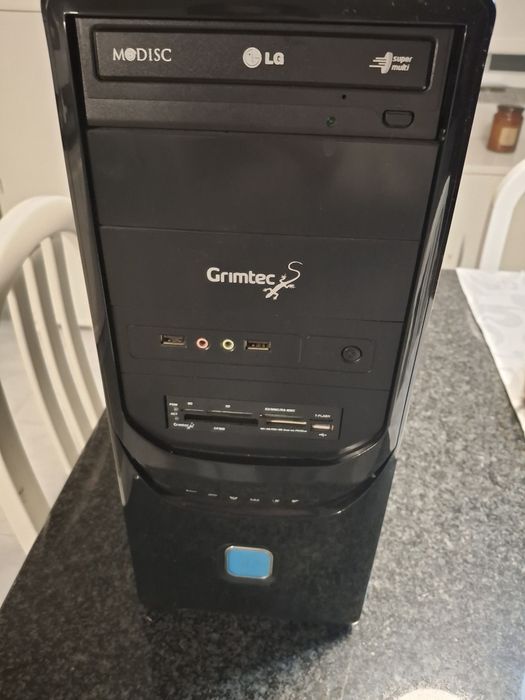 Caixa de computador Grimtec ATX C/Fonte