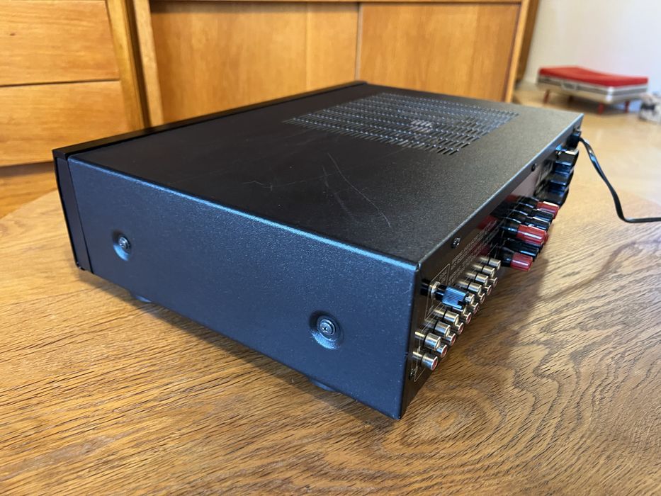 Wzmacniacz Denon PMA 700ae