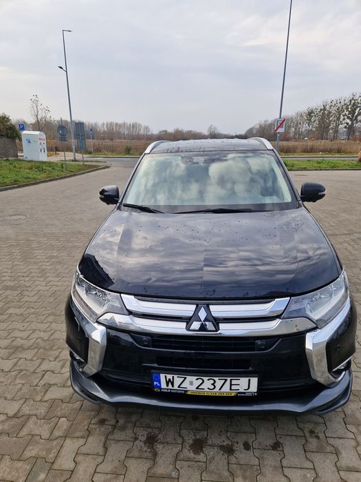 Mitsubishi outlander 2018 krajowy full opcja