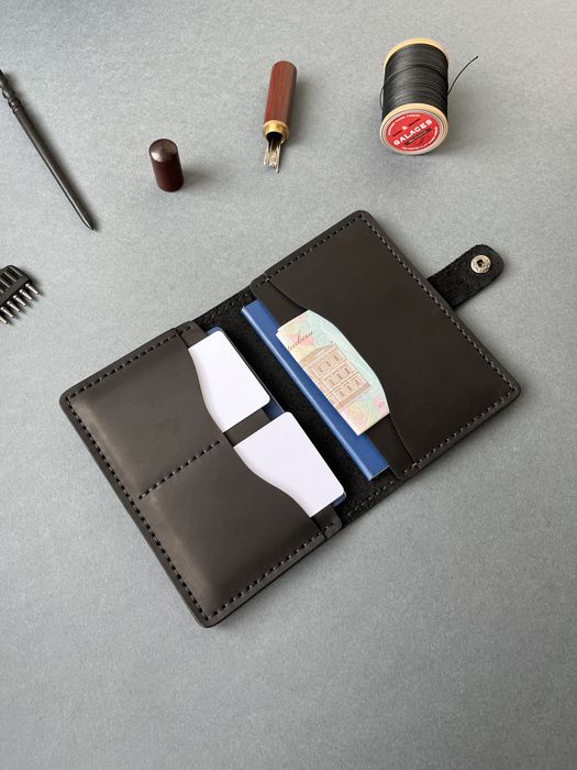 Докхолдер з хлястиком, обкладинка на документи, обложка на паспорт