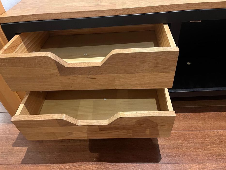 Móvel de entrada em carvalho