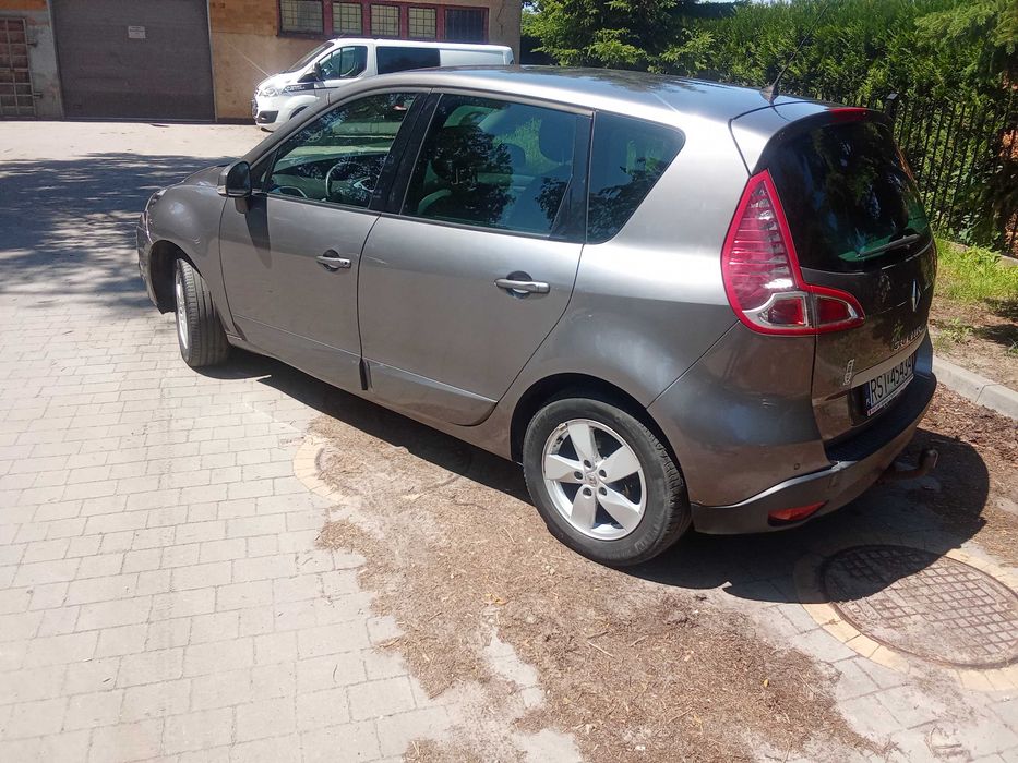 Renault Scenic III 2.0 16 benzyna Automat