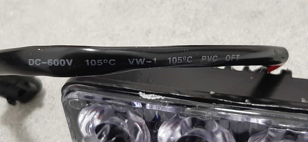 Światła dzienne DRL 2x3 LED z przekaźnikiem