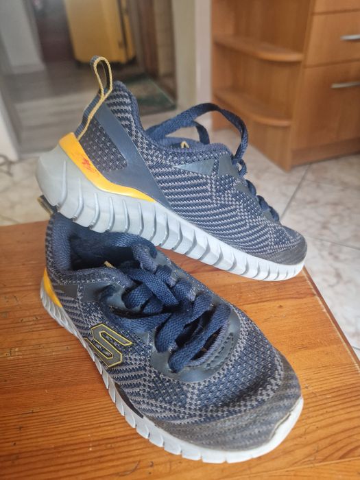Adidasy chłopięce 27