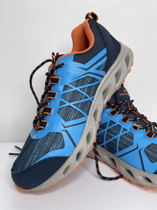 Кросовкі зимні 26см tom taailor 41 розмір gortex