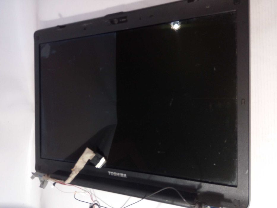 Toshiba A200 - klapa+matryca+wifi+kamera+taśma+zawiasy
