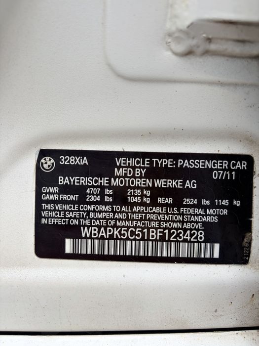 BMW 3 E90 328i xDrive! 2011год , 3 литра, автомат, идеал!
